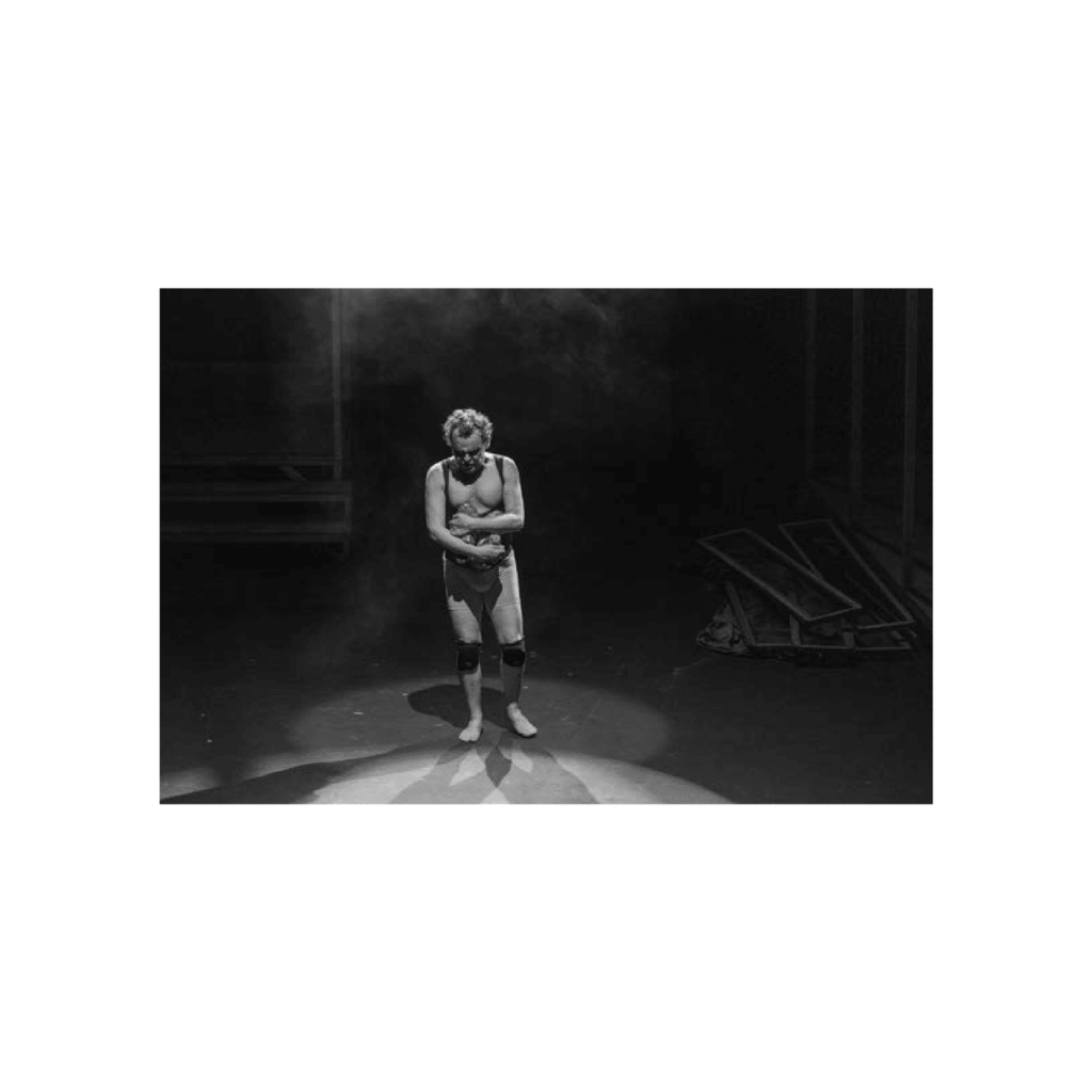 Obra de Andrea Cristina Menegon Youssef 